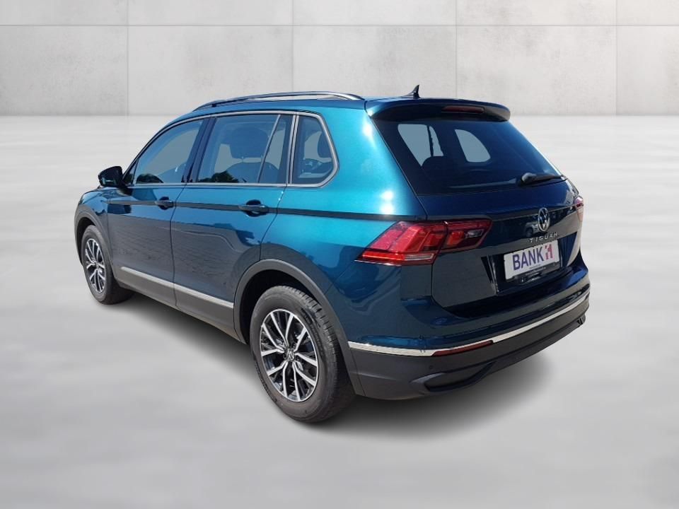 Volkswagen Tiguan Life 1.5 TSI - Samsaru's Car Outlet