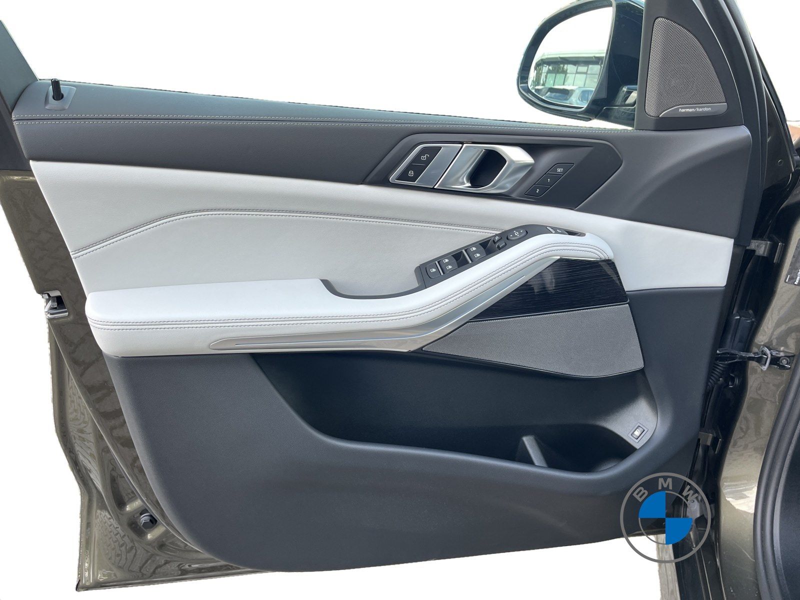 BMW X5 xDrive50e M Sport Autobahnassistent Pano AHK