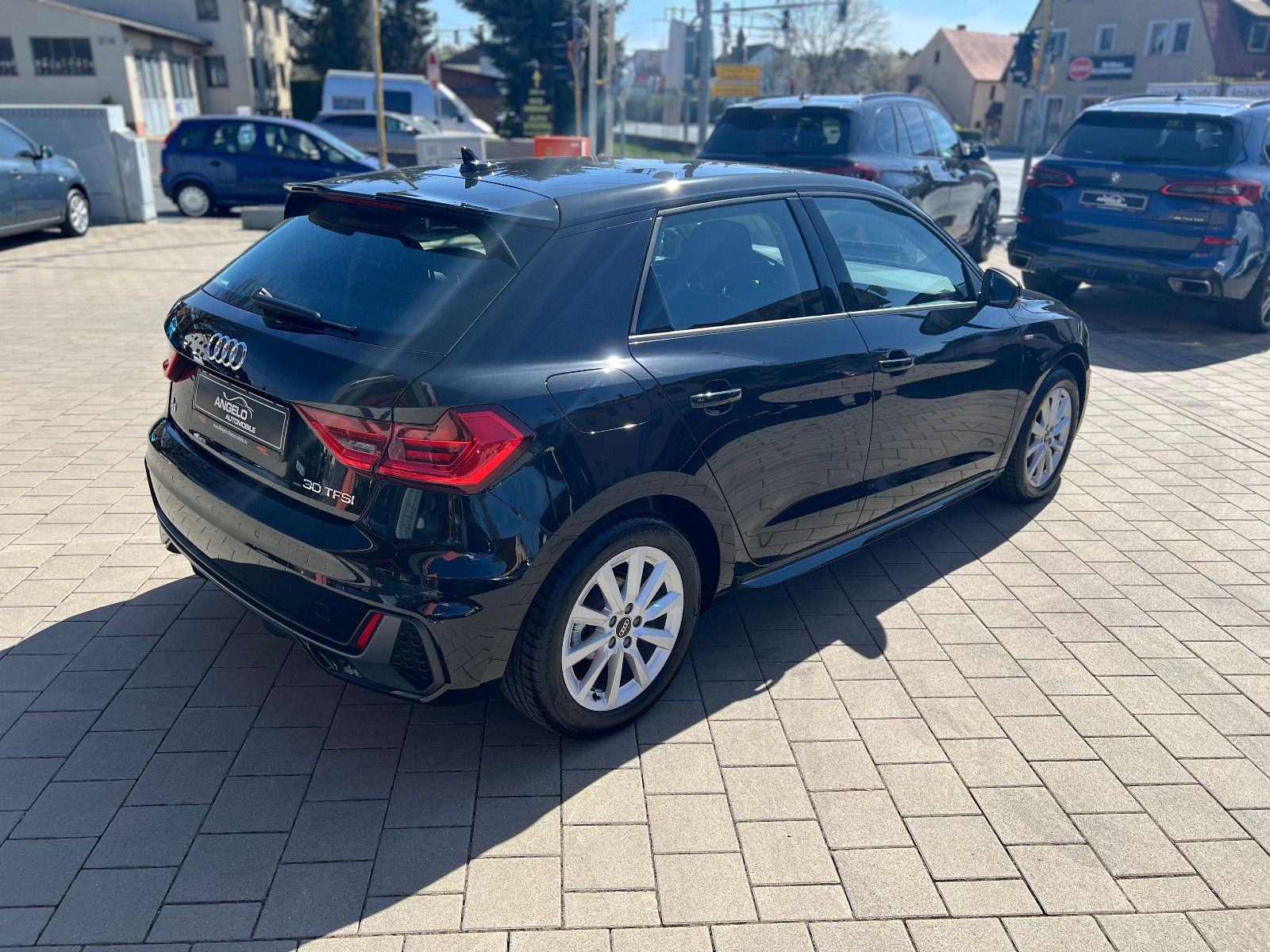 Audi A1 Sportback 30 TFSI S line - Samsaru's Car Outlet