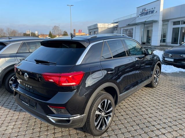 Volkswagen T-Roc United 1.5 TSI - Samsaru's Car Outlet