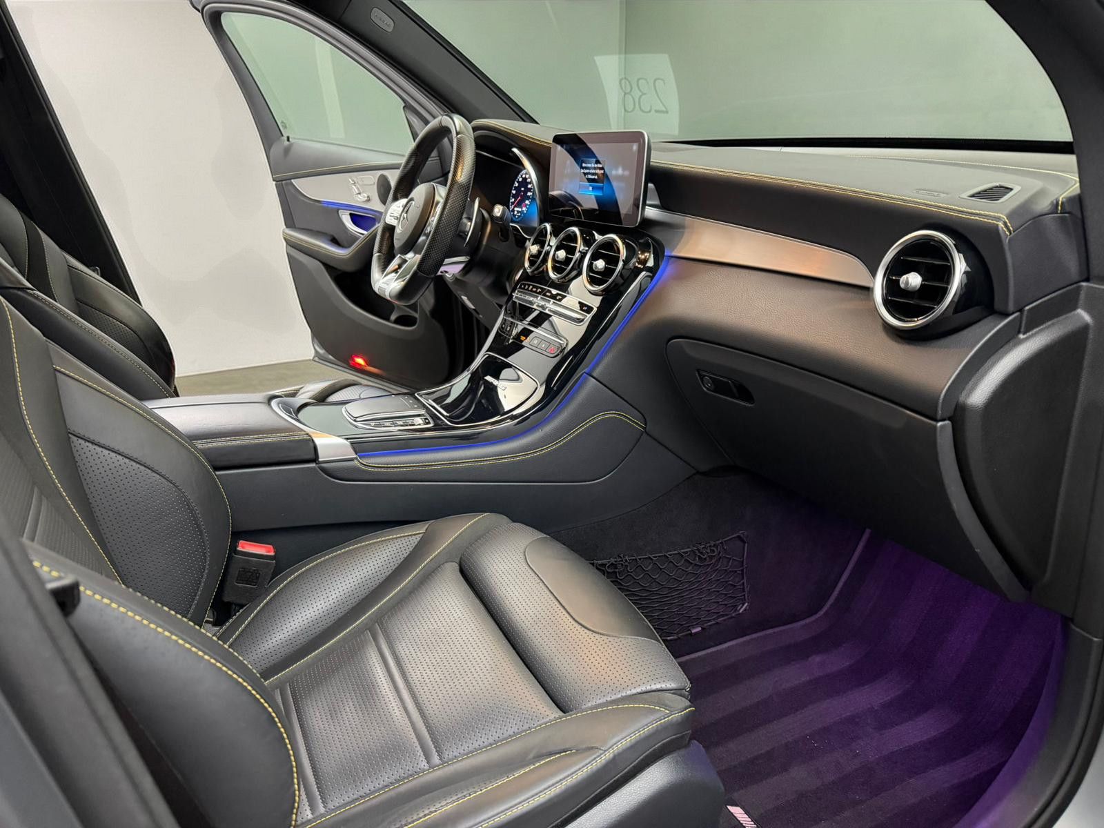 Mercedes-Benz GLC 63 AMG 4M*MAGNO*DISTR*PANO*PERF-AGA*MBEAM