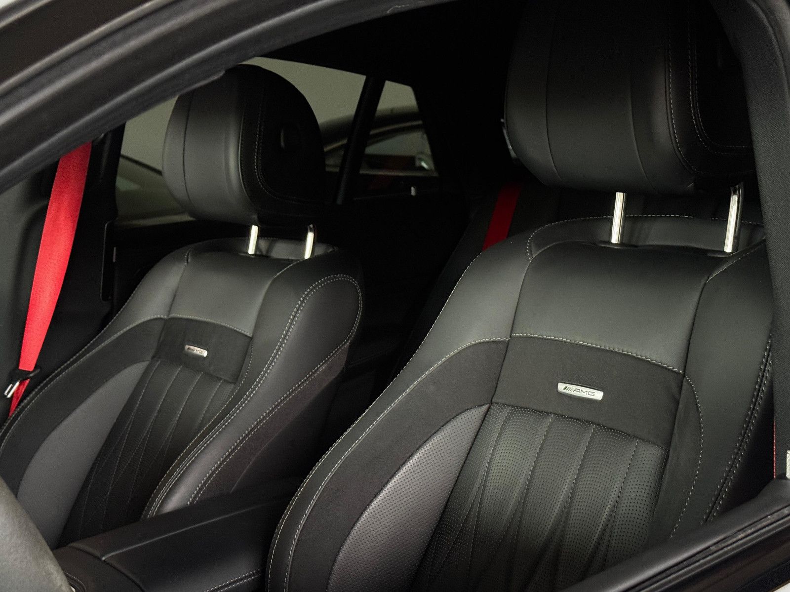 Mercedes-Benz GLE 63 S AMG 4Matic+ Coupe*Alpingrau*Carbon