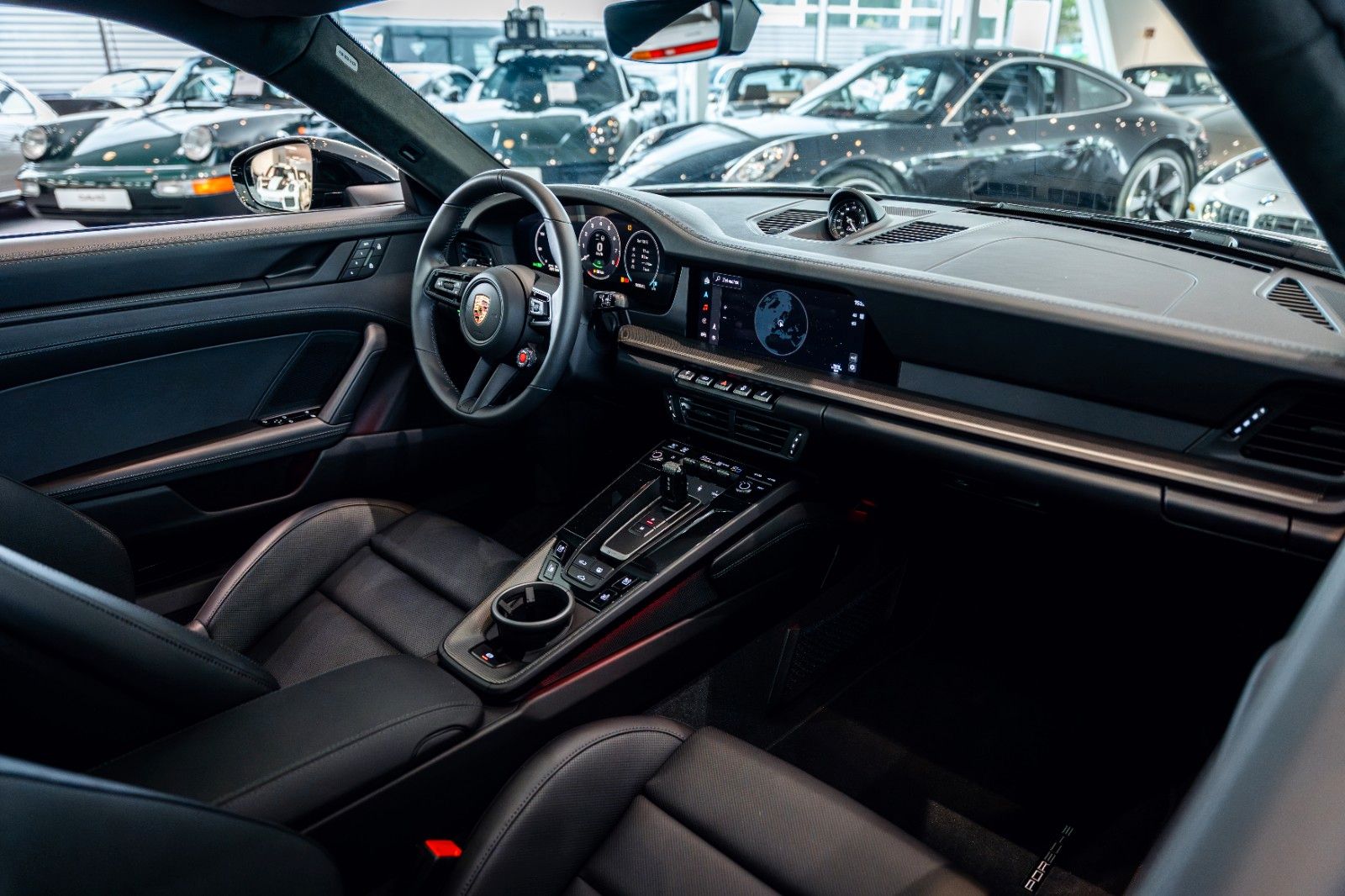 Porsche 911 Carrera 4 GTS T-Hybrid*VAT*1.Hand*