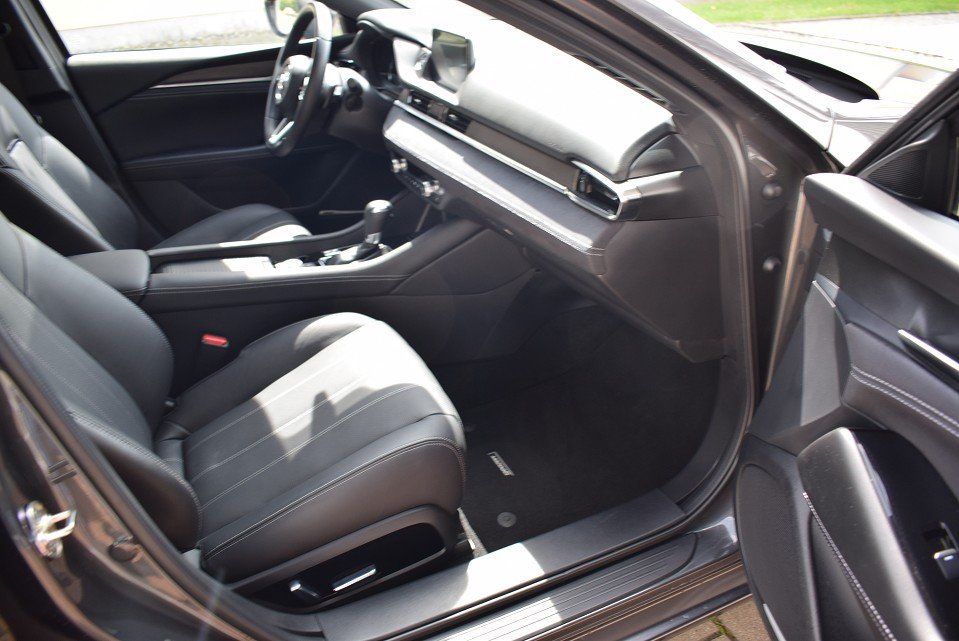 Mazda 6 Lim. 2.5 194PS Takumi Leder Bose Matrix-LED 36