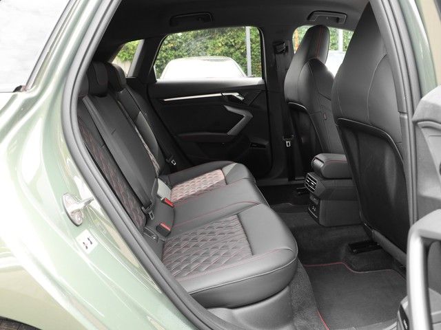 Audi A3 Sportback 45 TFSI e S line LM18 AHK ACC Matri