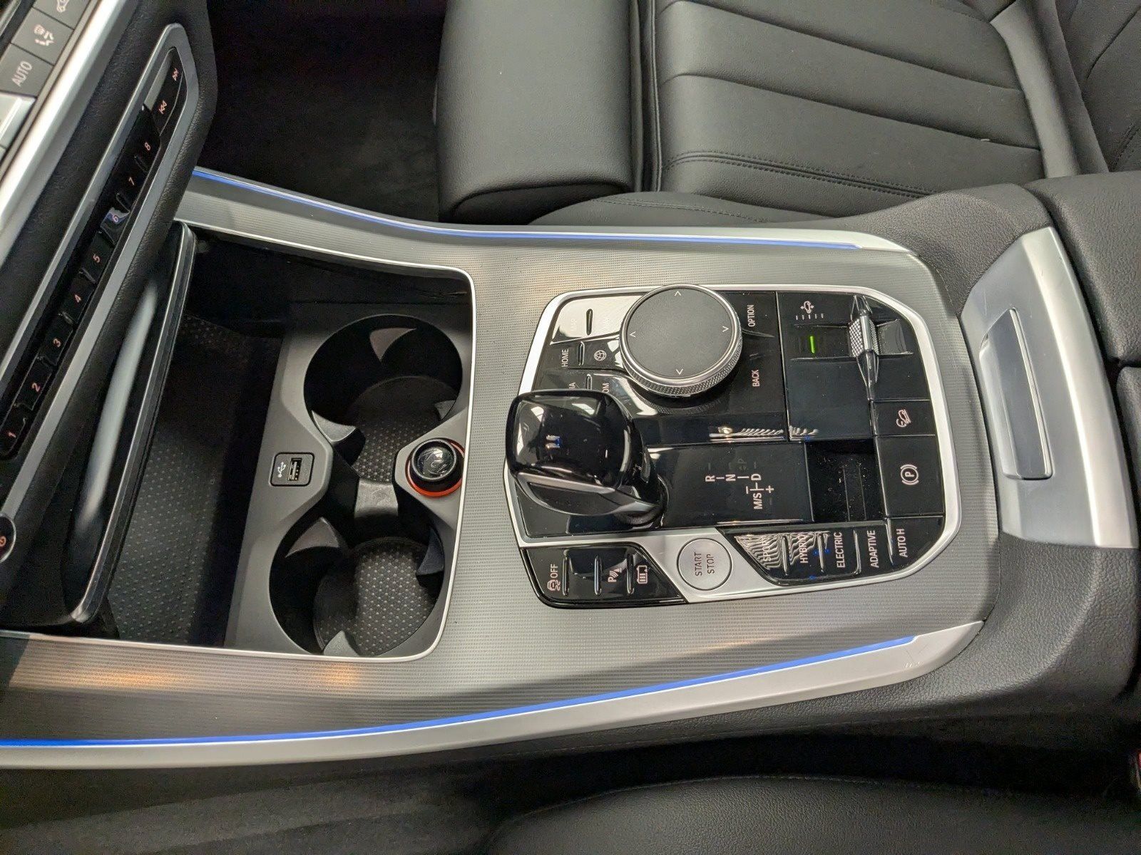 BMW X5 xDrive45e PA SHZ LHZ CP+ DAB 20" AHK LED WLAN