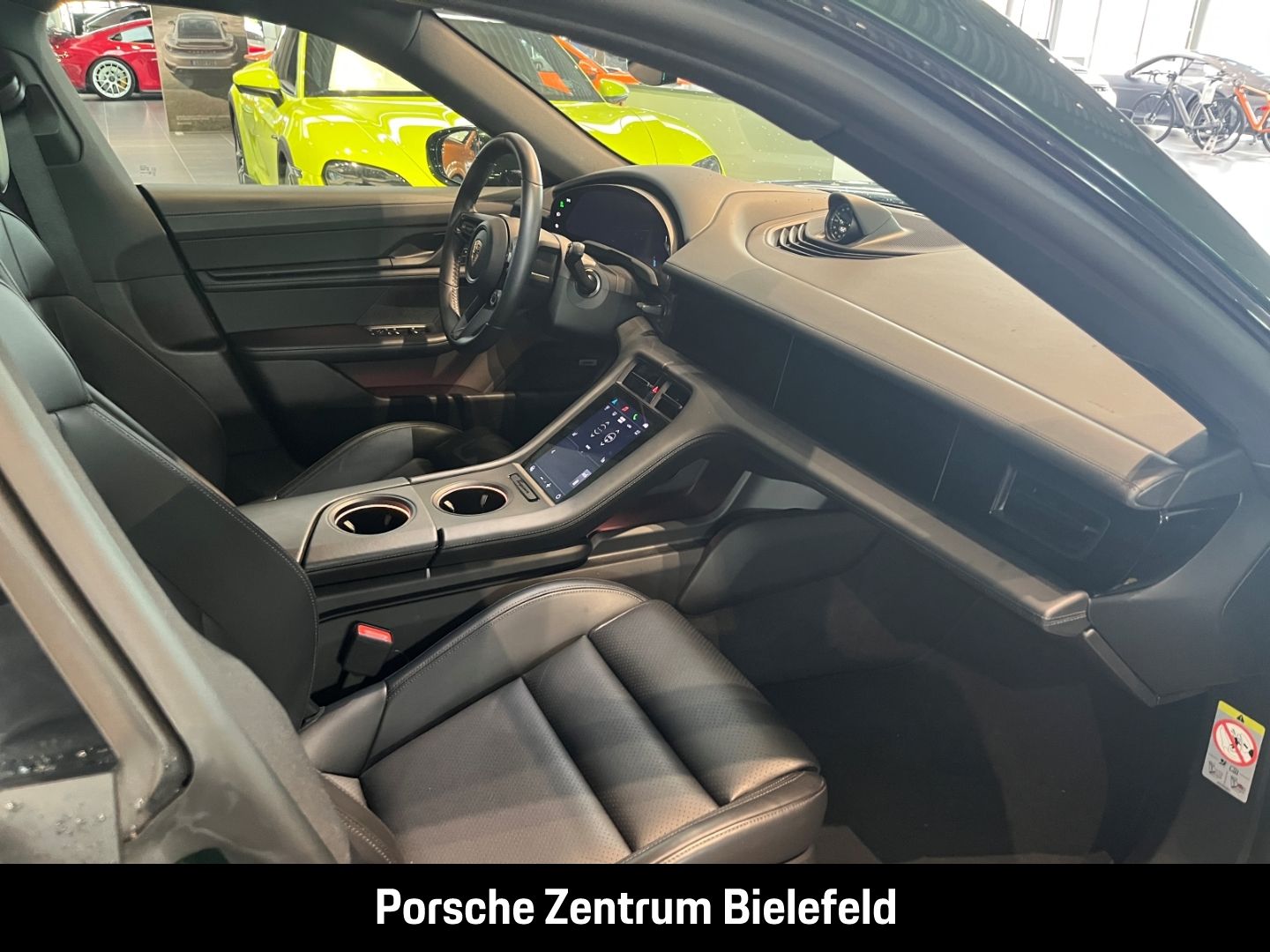 Porsche Taycan 4S LED-Matrix BOSE Panorama Luftfederung