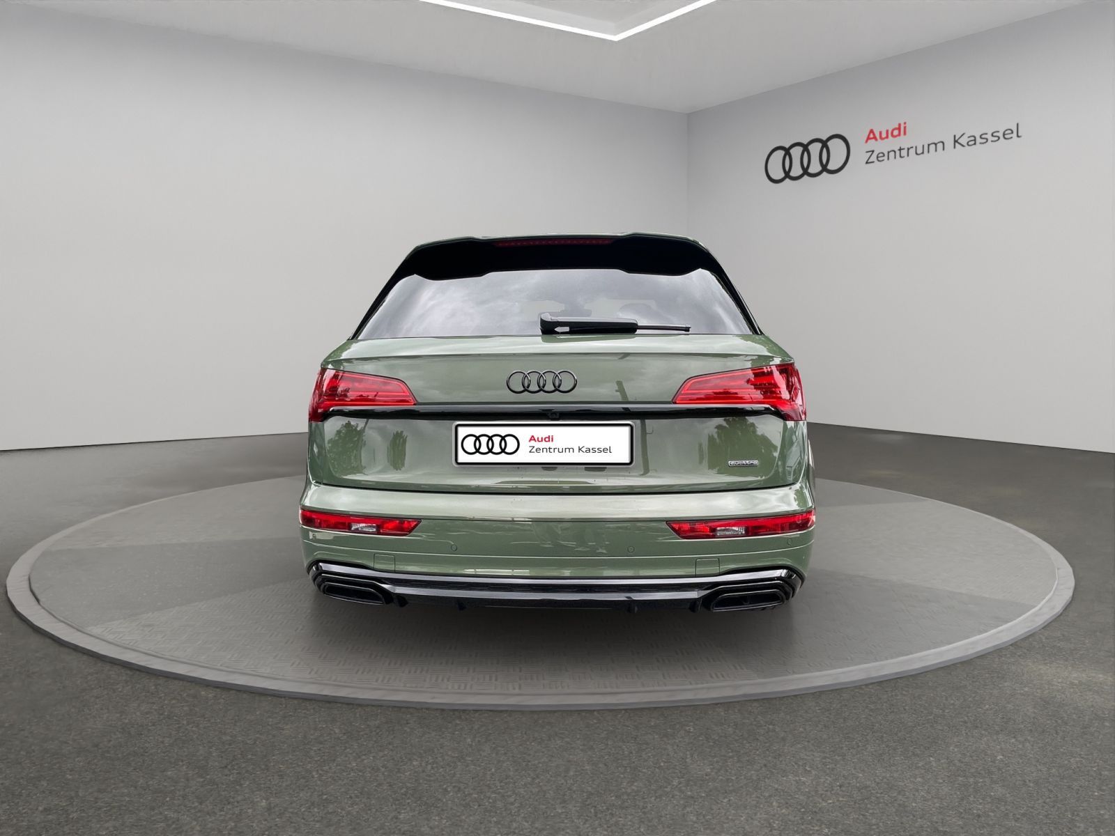 Audi Q5 40 TDI qu S line Matrix B&O Pano HuD AHK 360