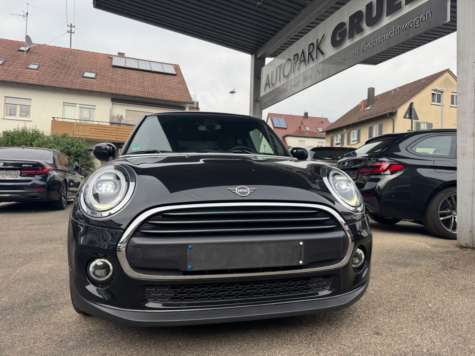 MINI One Chili - Samsaru's Car Outlet