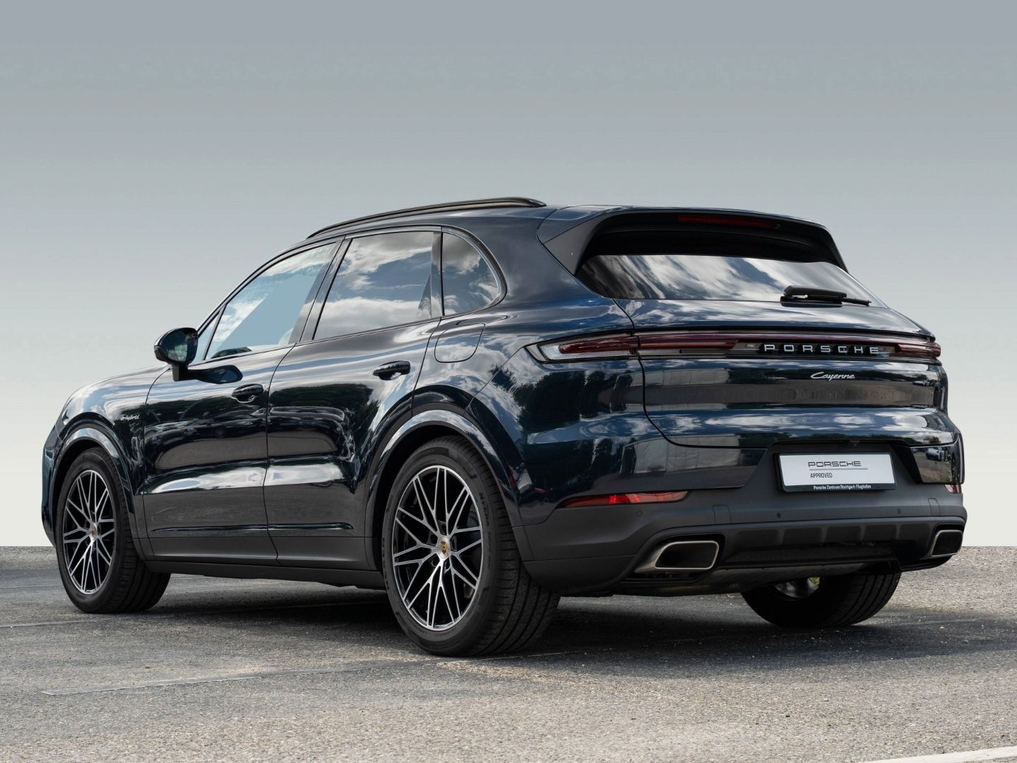 Porsche Cayenne E-Hybrid BOSE AHK 14 Wege Sitze 21 Zoll