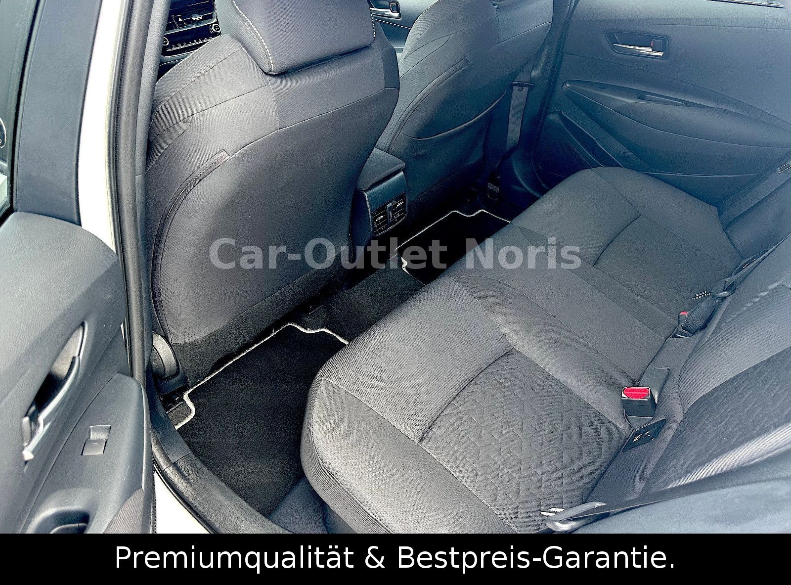 Toyota Corolla Touring Sports Hybrid Team D - Samsaru's Car Outlet