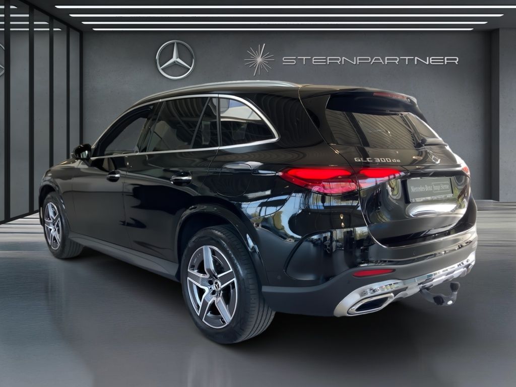 Mercedes-Benz GLC 300de 4M AMG+AHK+PANO+Prv.Leasing ab 800,-