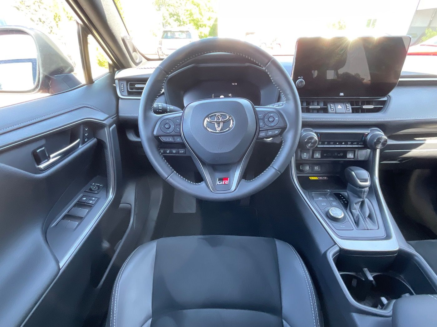 Toyota RAV4 2.5 PluginHybrid GR Sport - Samsaru's Car Outlet