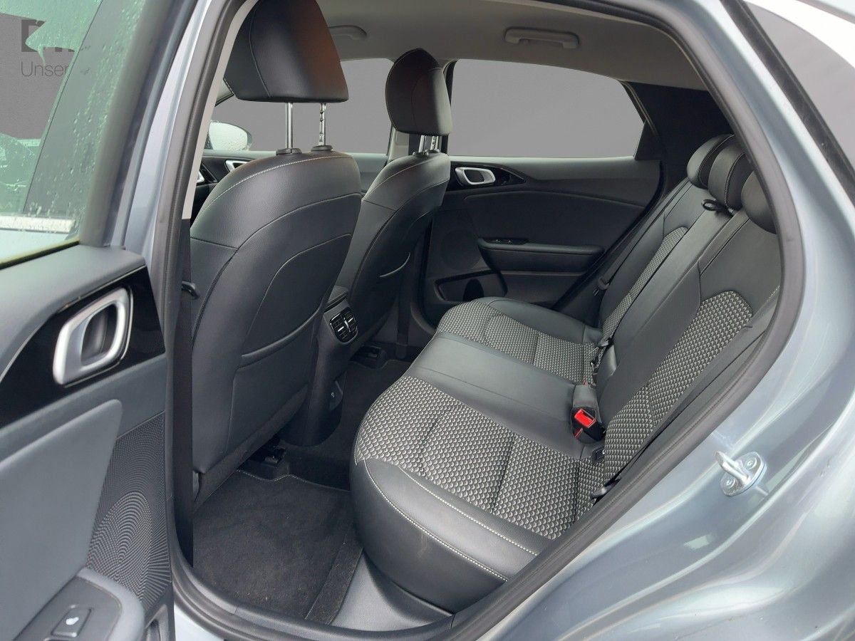Kia XCEED 1.5T Spirit - Samsaru's Car Outlet
