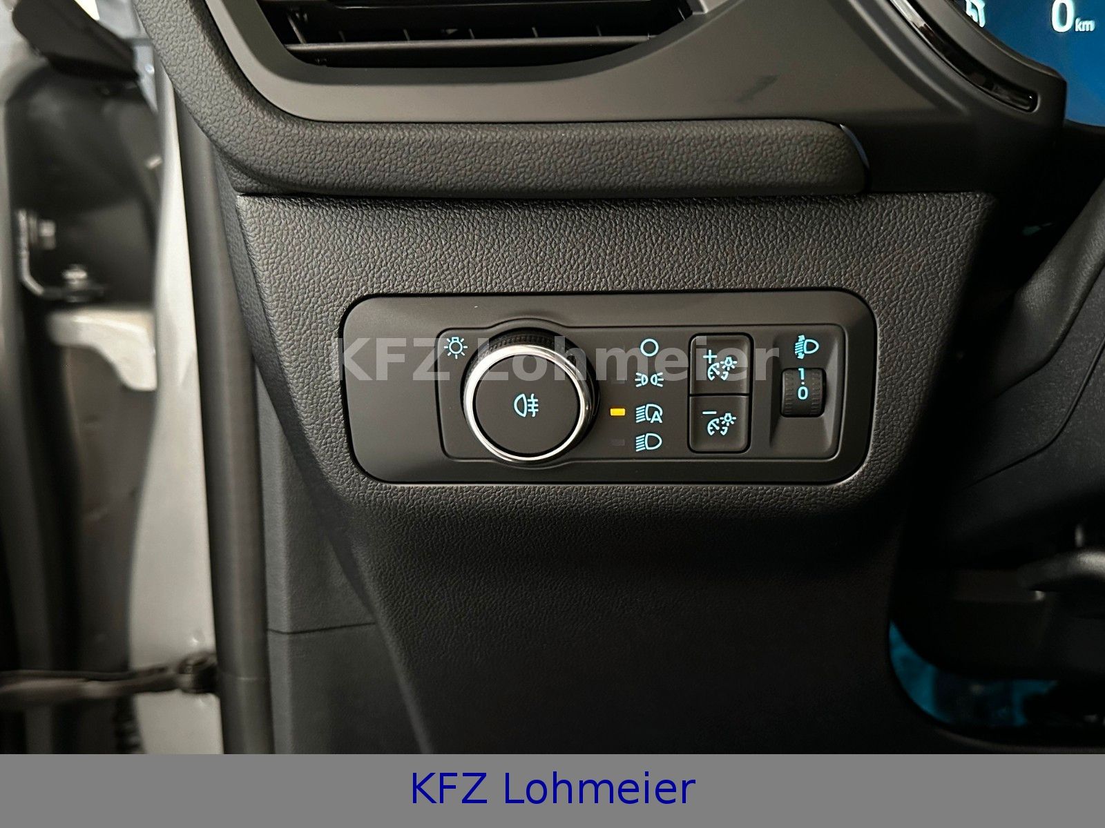 Ford Kuga ST-Line - Samsaru's Car Outlet