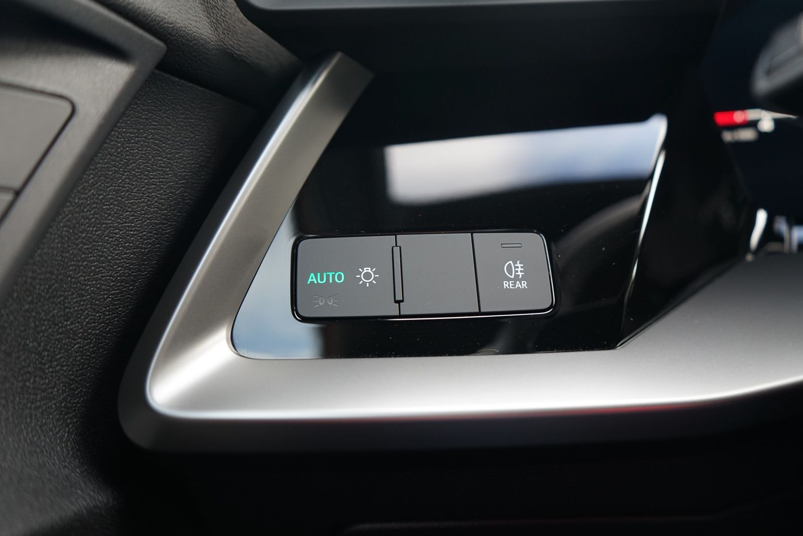 Audi A3 35 TDI Sportback S-Line S-Tronic LED Navi PDC