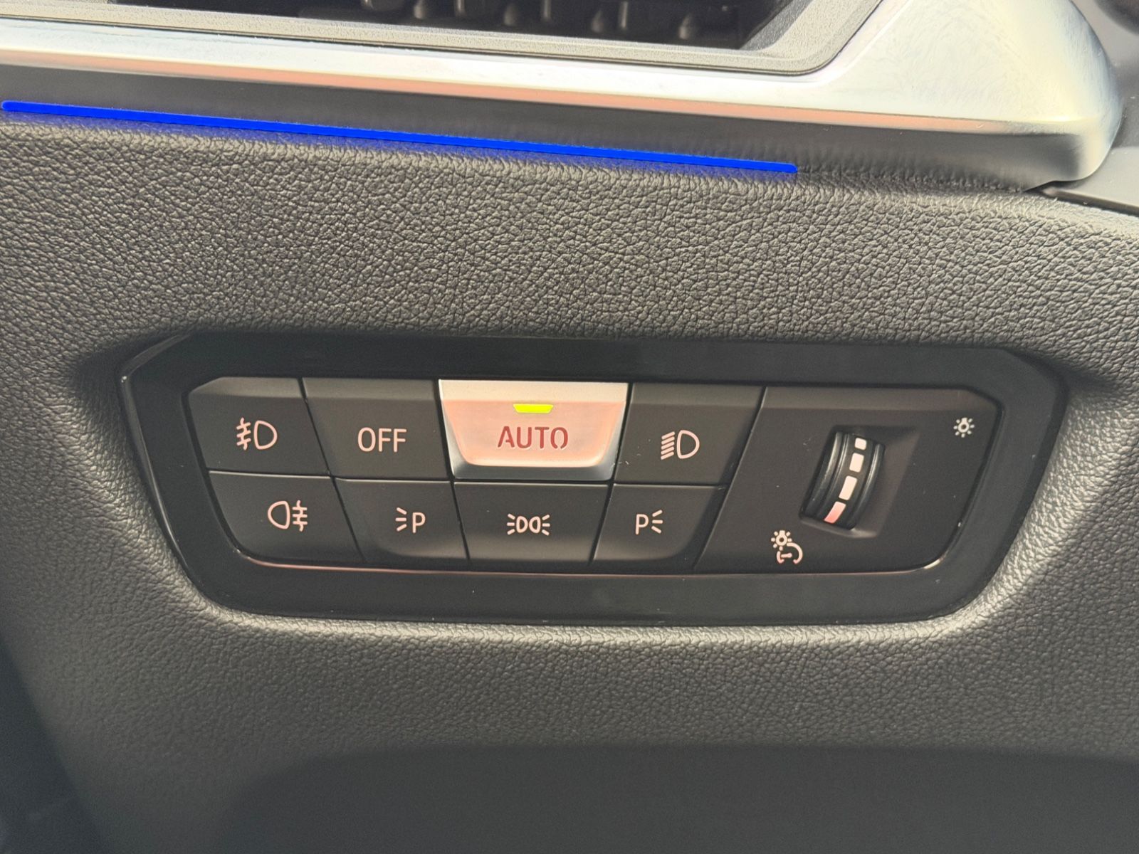 BMW 320d Lim.  xDrive M Sport ACC AHK RFK SHZ ViCo