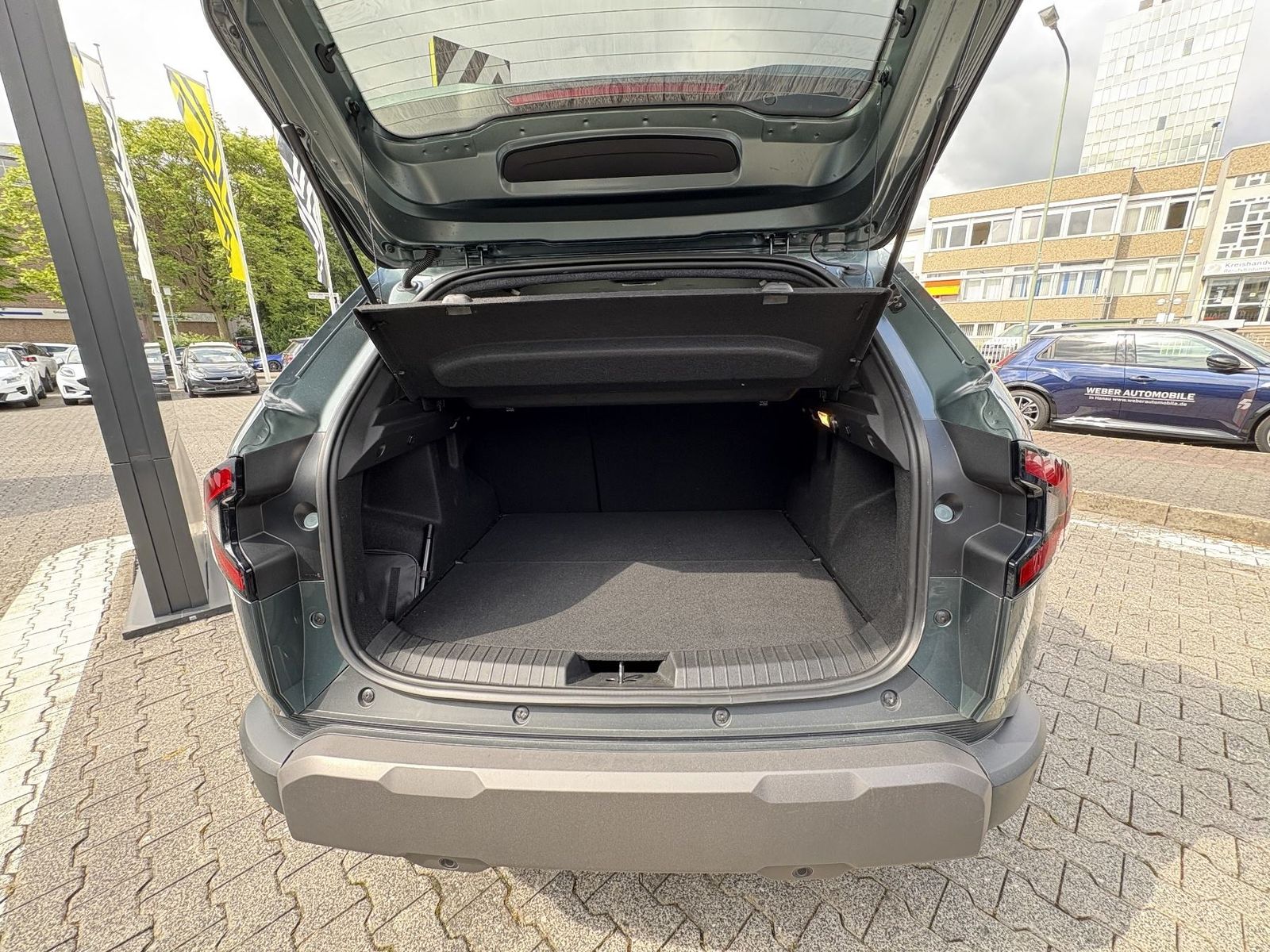 Dacia Duster III Hybrid 140 Journey - Samsaru's Car Outlet