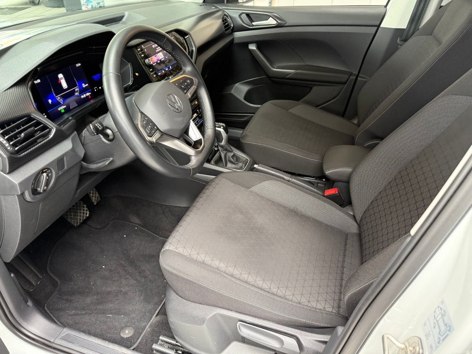 Volkswagen T-Cross Life - Samsaru's Car Outlet