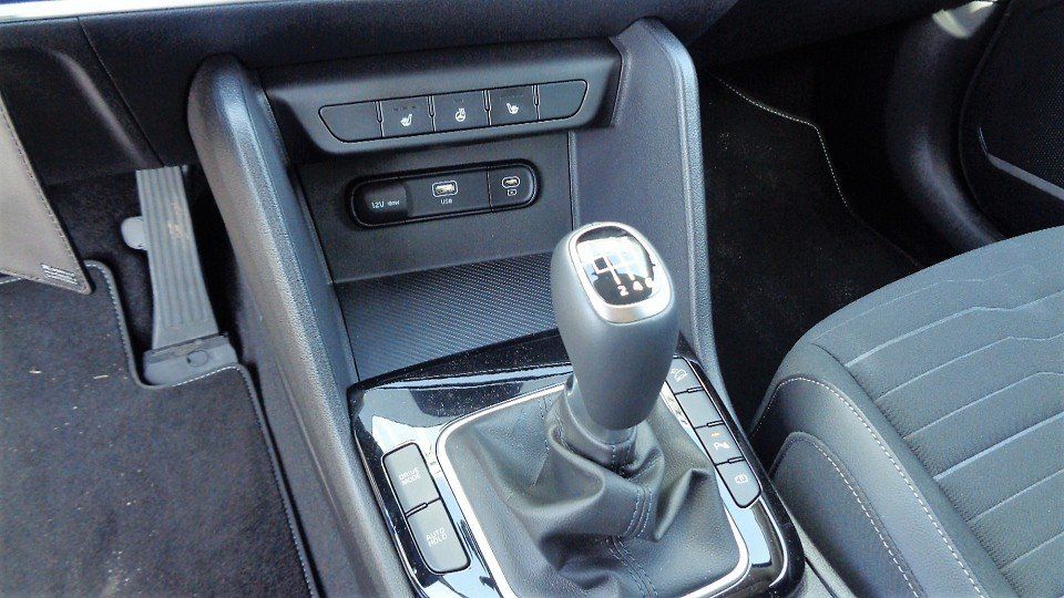 Kia Sportage Vision 1.6T 48V - Samsaru's Car Outlet