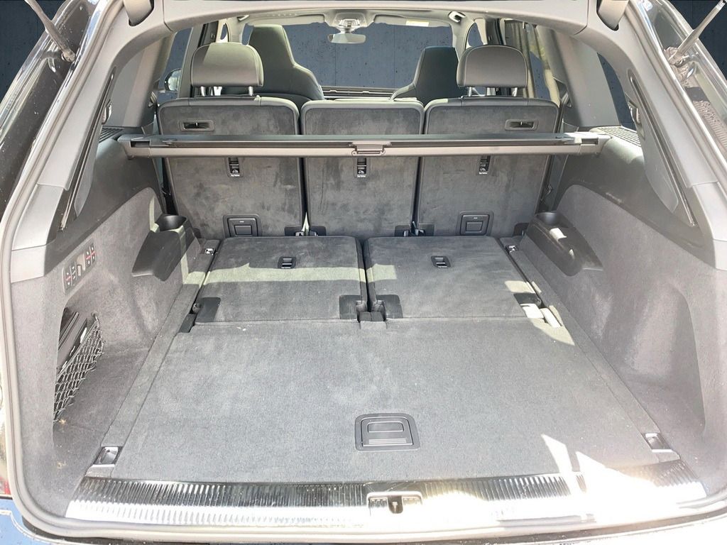 Audi Q7 SUV S line 50 TDI qu. tiptr. PANO HUD Laser