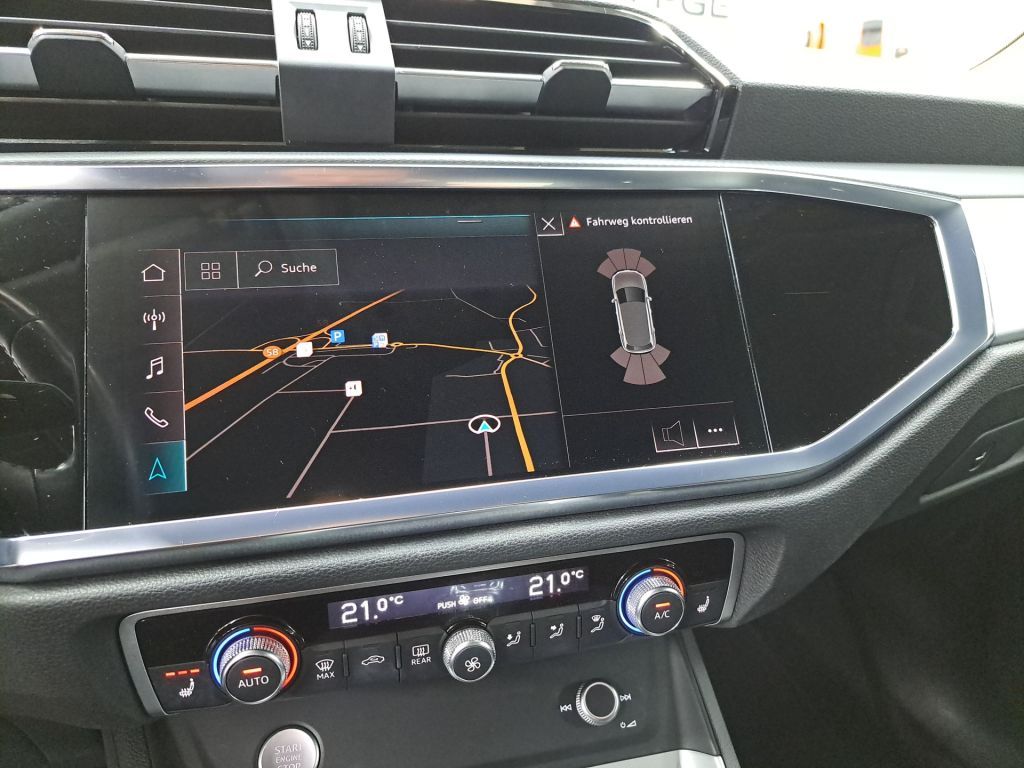 Audi Q3 40 TFSI quattro S tronic advanced - Samsaru's Car Outlet