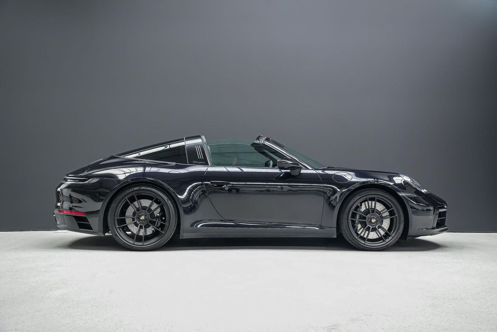 Porsche 992 Targa 4 GTS - Samsaru's Car Outlet