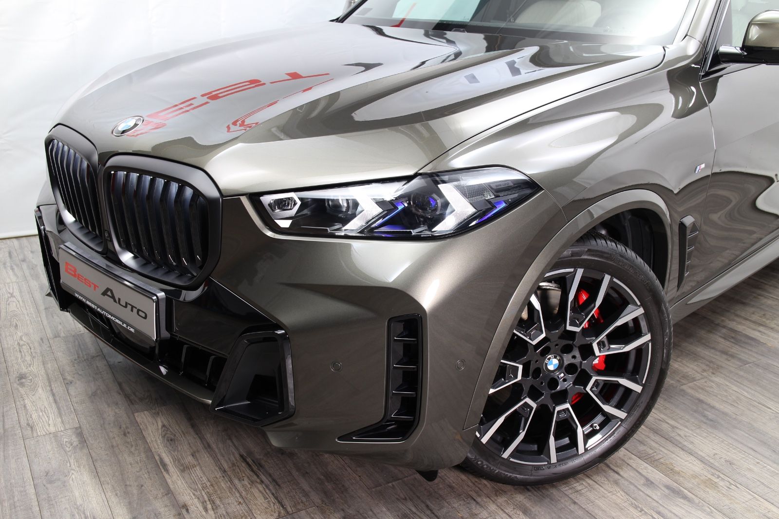 BMW X5 30 d xDrive M Sport H&K Carbon Luftfederung