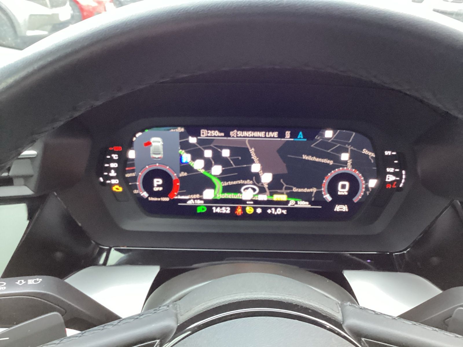Audi A3 advanced 30 TFSI S tronic - Samsaru's Car Outlet