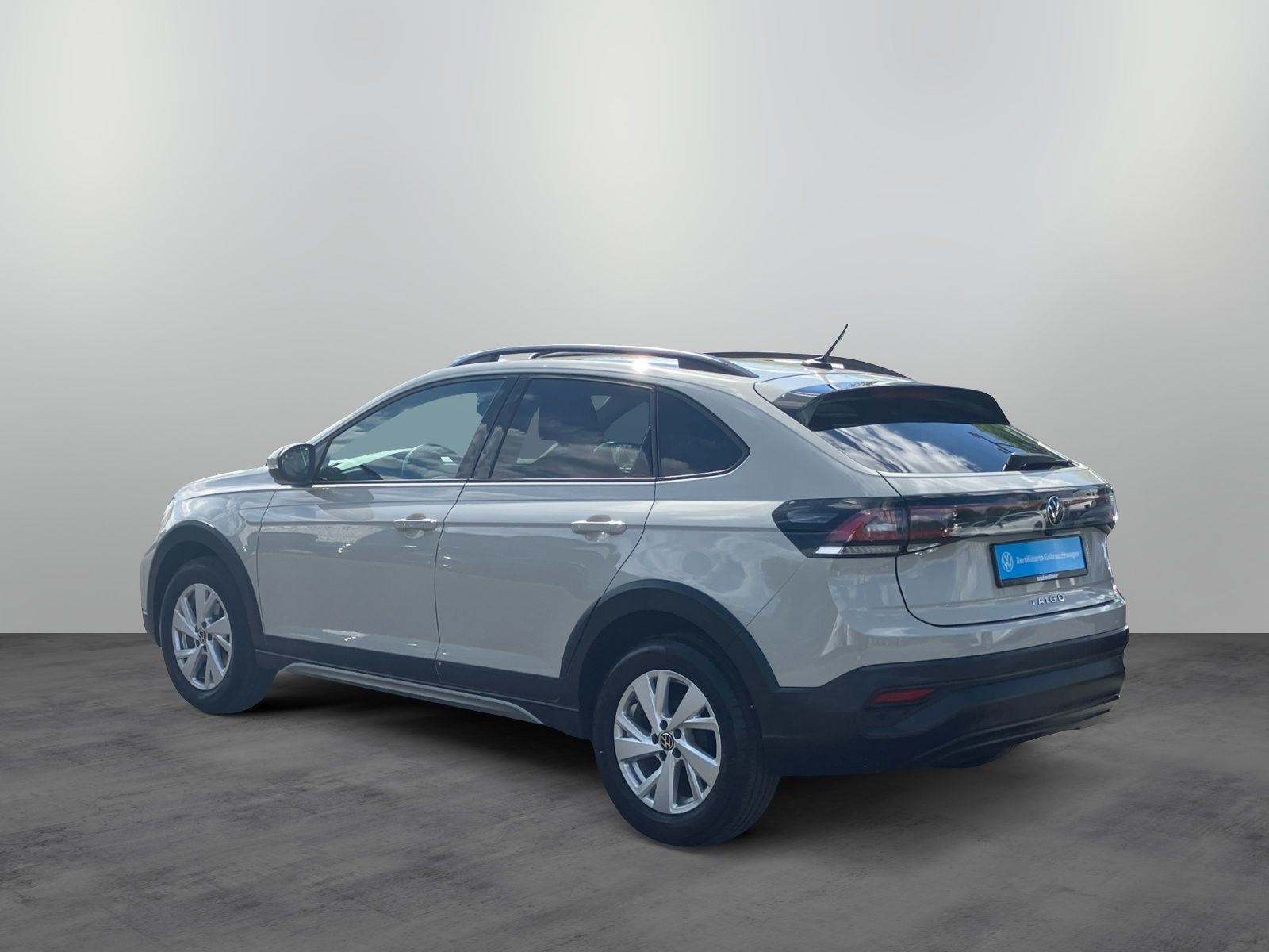 Volkswagen Taigo Life 1.0 TSI - Samsaru's Car Outlet