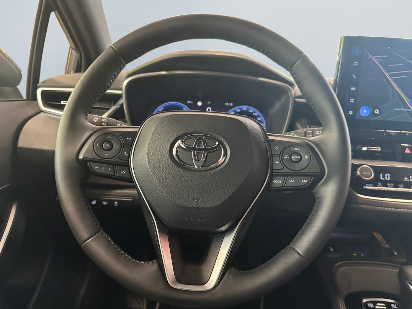 Toyota Corolla 1.8 Hybrid TS Teamplayer *LED*SHZ*CAM*AC