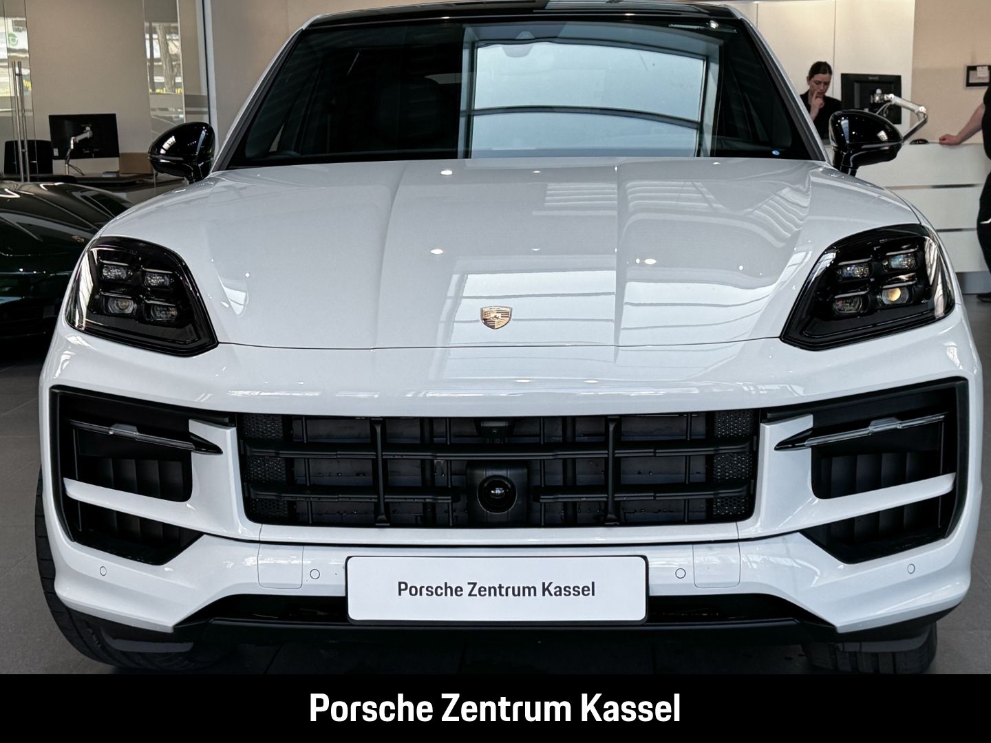 Porsche Cayenne E-Hybrid Coupe Matrix LED
