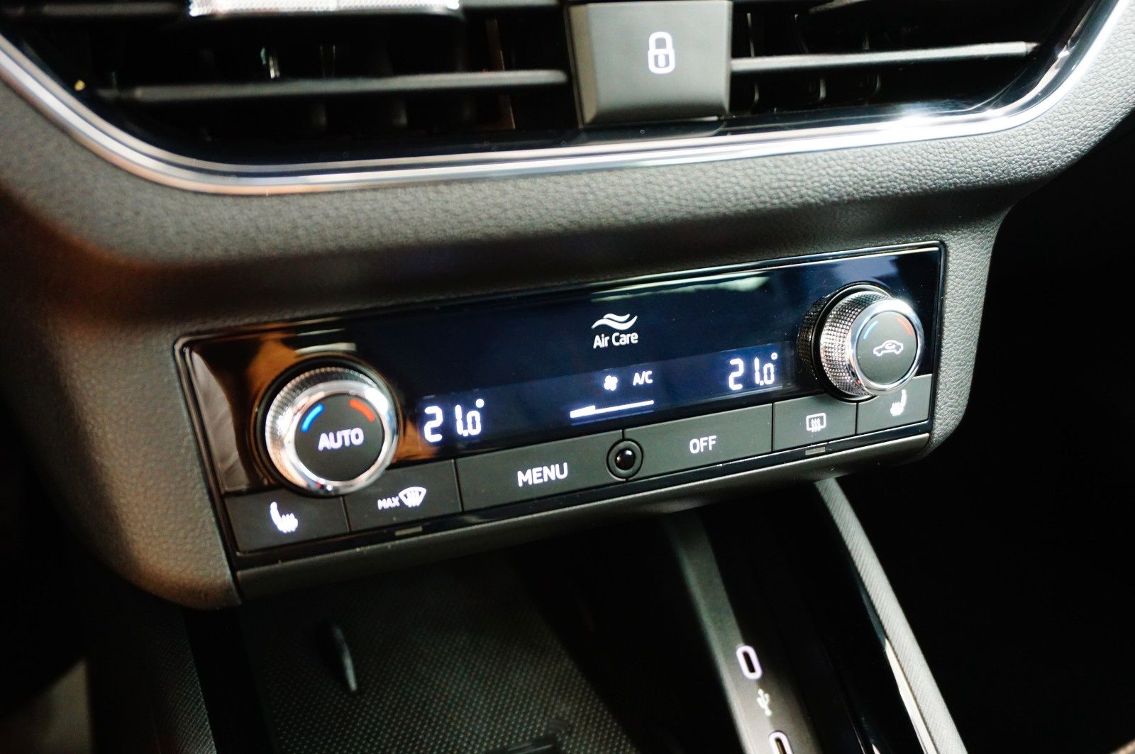 Skoda Scala Style - Samsaru's Car Outlet