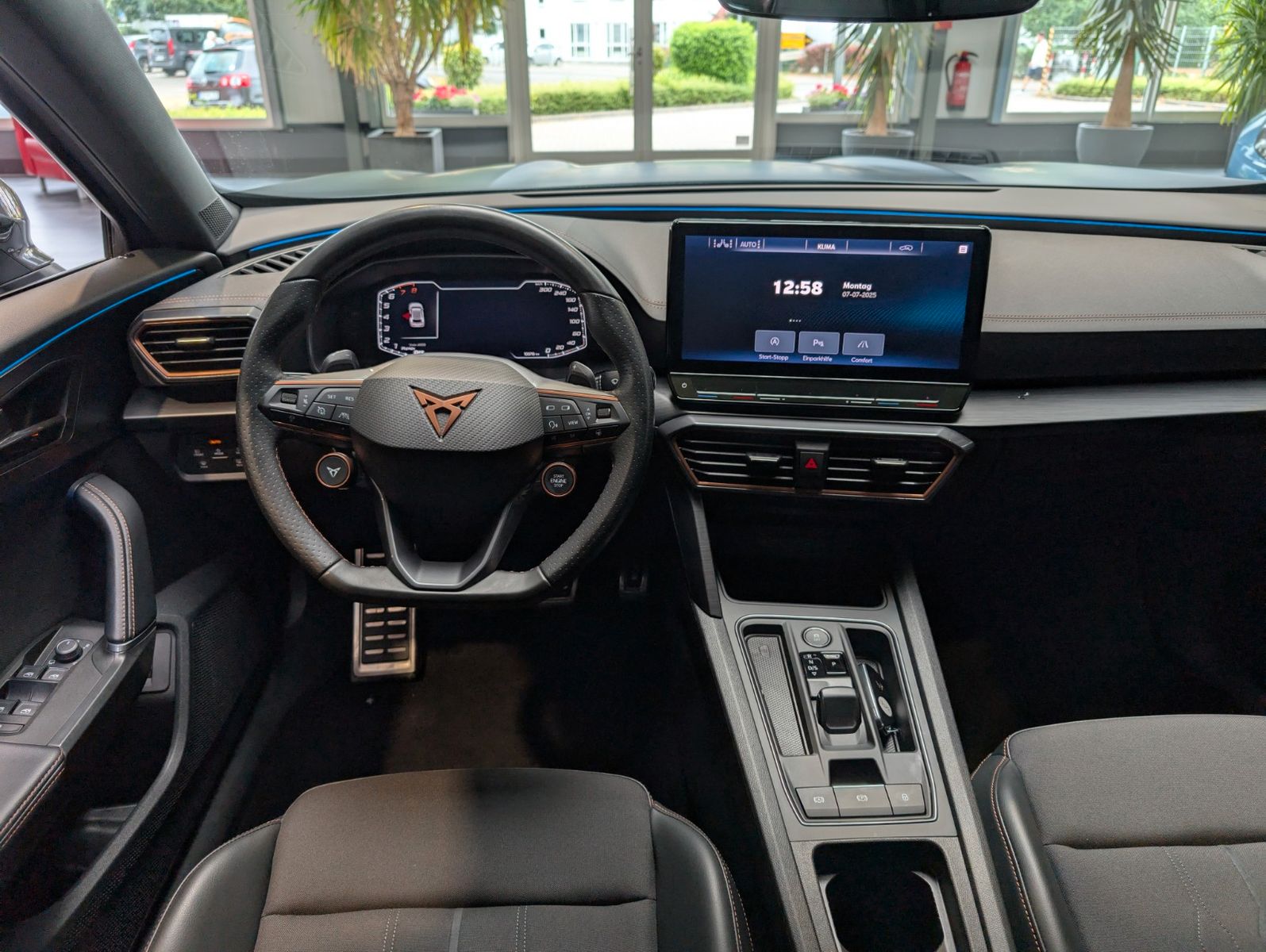 Cupra Formentor VZ 2.0 TSI 4Drive DSG Kamera AHK Navi