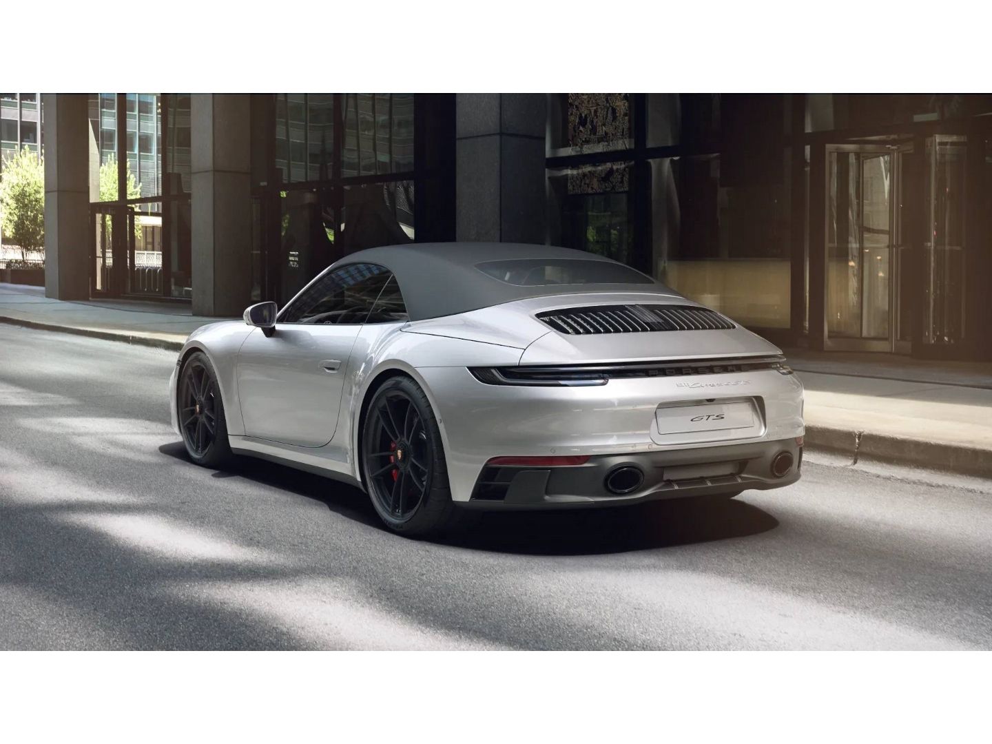 Porsche 992 911 Carrera 4 GTS Cabriolet Nachtsicht BOSE