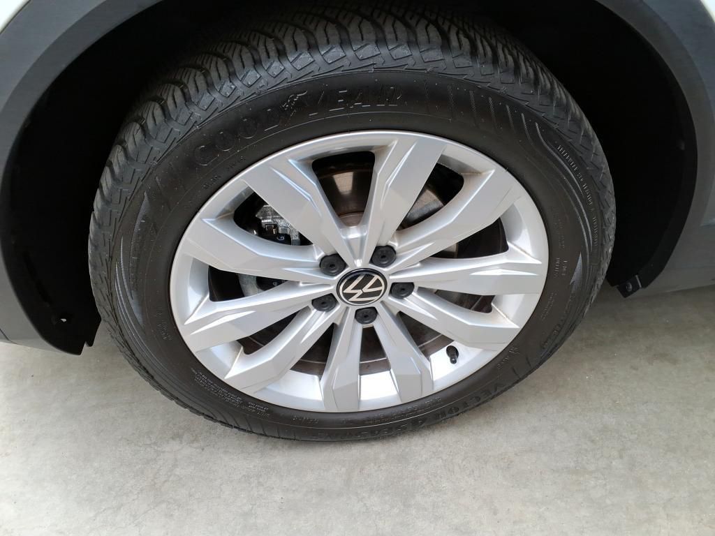 Volkswagen T-Roc 1.5 TSI DSG - Samsaru's Car Outlet