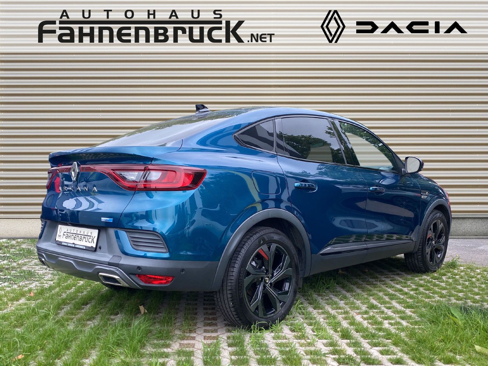 Renault Arkana R.S. LINE E-TECH 145 - Samsaru's Car Outlet