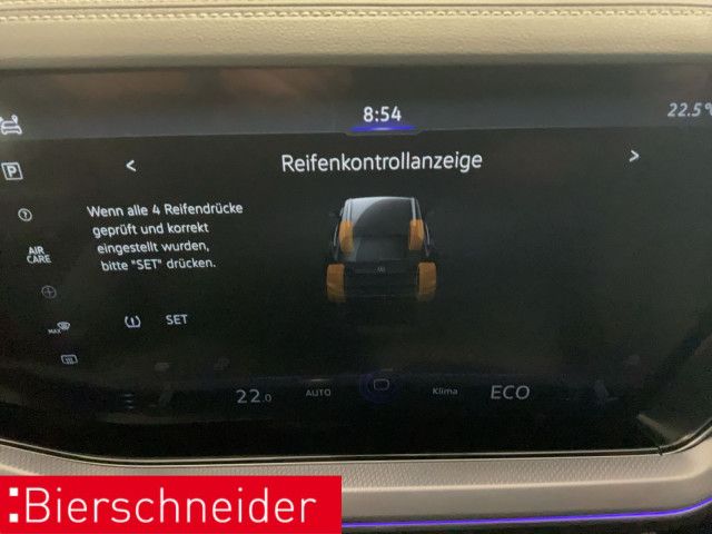 Volkswagen Touareg 3.0 TSI eHybrid R - Samsaru's Car Outlet