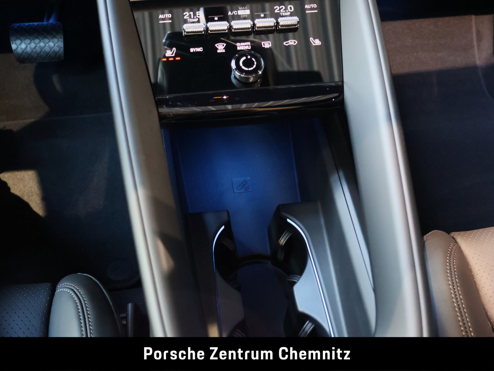 Porsche Macan 4 Electric BEV!;Pano;Luft;BOSE