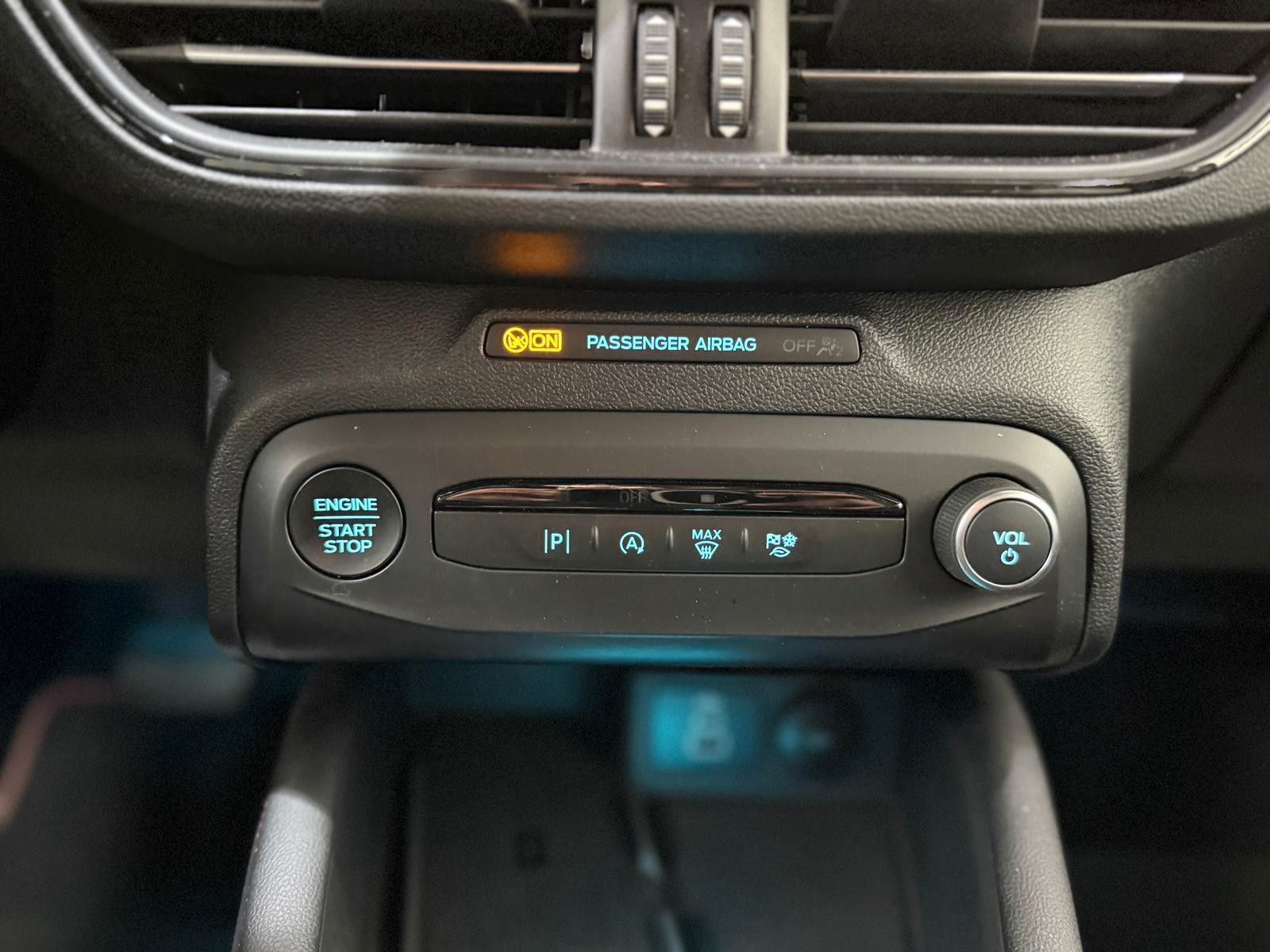 Ford Focus Turnier ST-Line X Aut. 1.Hand|AHK|HUD|PDC