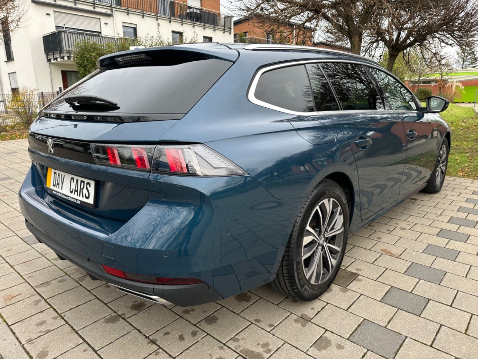 Peugeot 508 SW Allure - Samsaru's Car Outlet