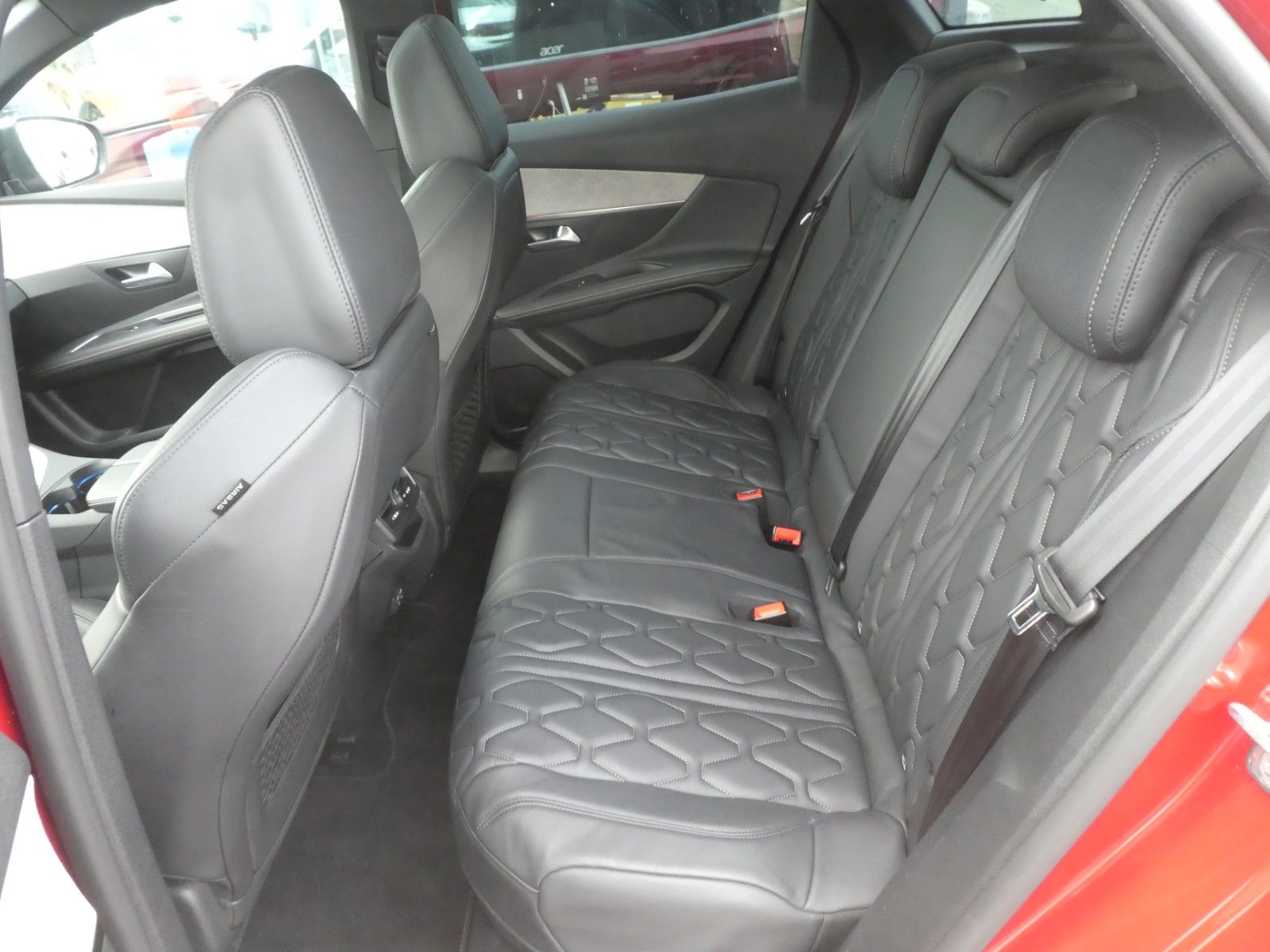 Peugeot 3008 Hybrid4 GT Navi, SHZ, Kamera, 4WD, S-Dach