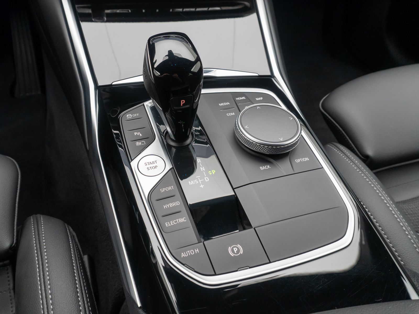 BMW 320e Sport Line - Samsaru's Car Outlet