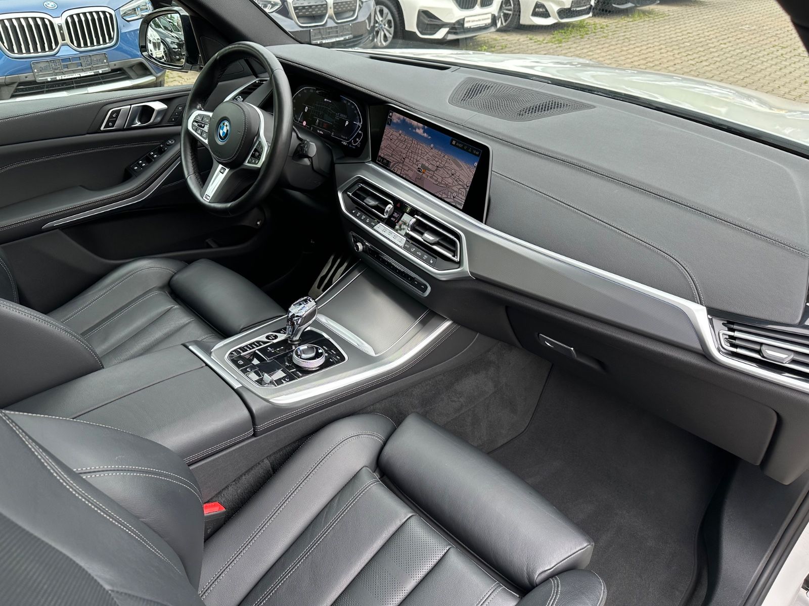BMW X5 xDrive45e M-Sportpaket 360° Sky-Lounge AHK