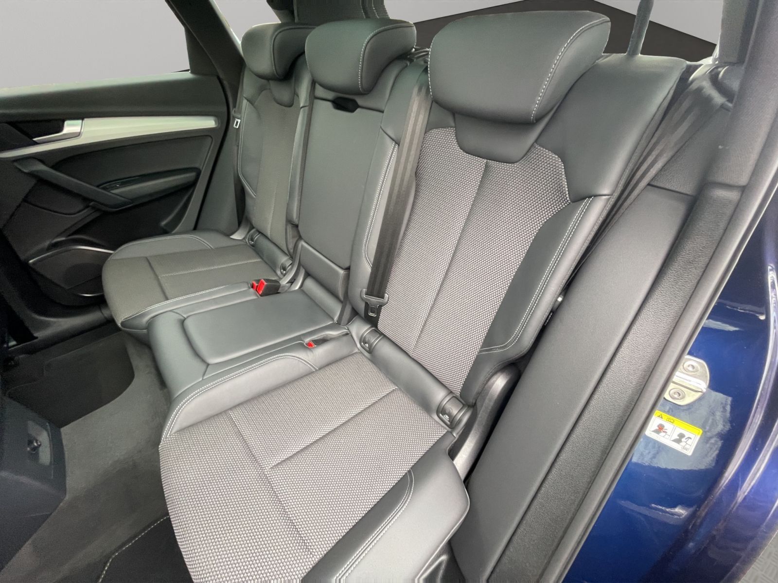 Audi Q5 40 TDI qu. S line Matrix Pano HuD AHK 360°