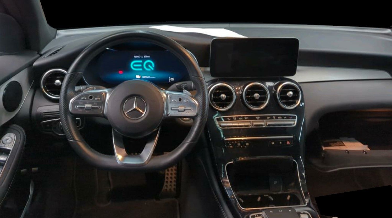Mercedes-Benz GLC 300e 4M AMG - Samsaru's Car Outlet