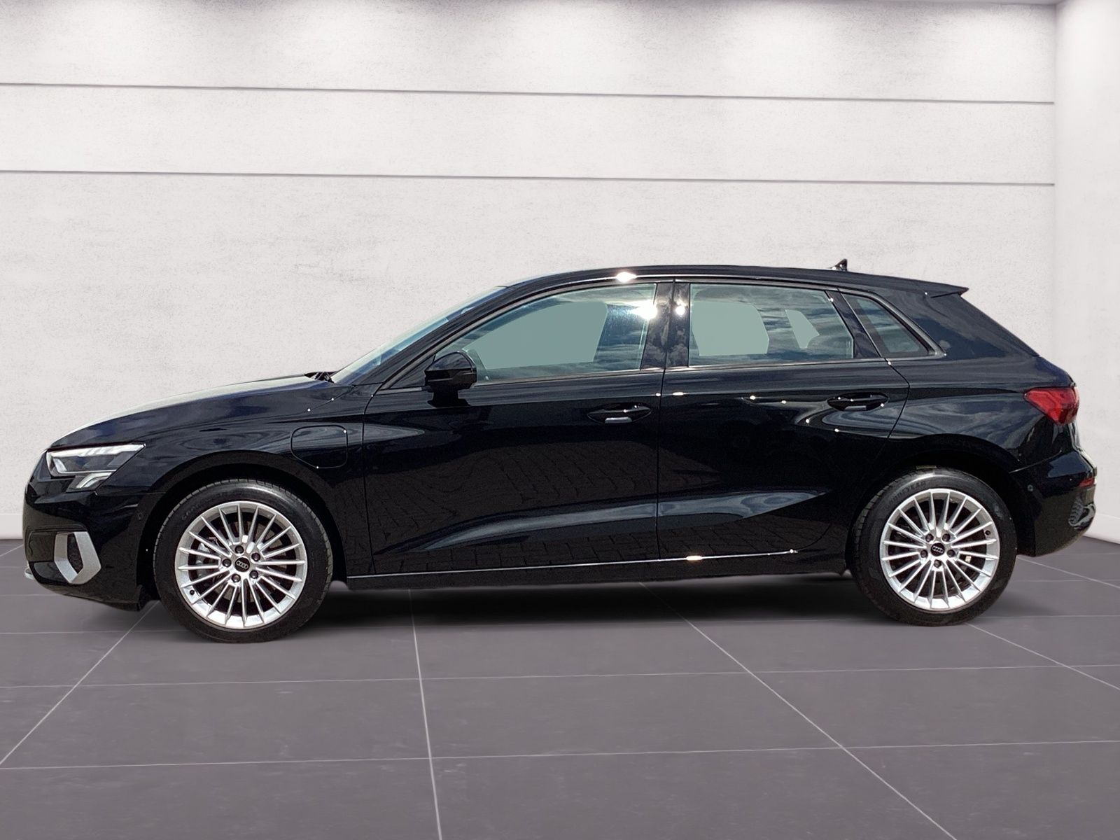Audi A3 Sportback advanced 40 TFSIe S tronic - Samsaru's Car Outlet