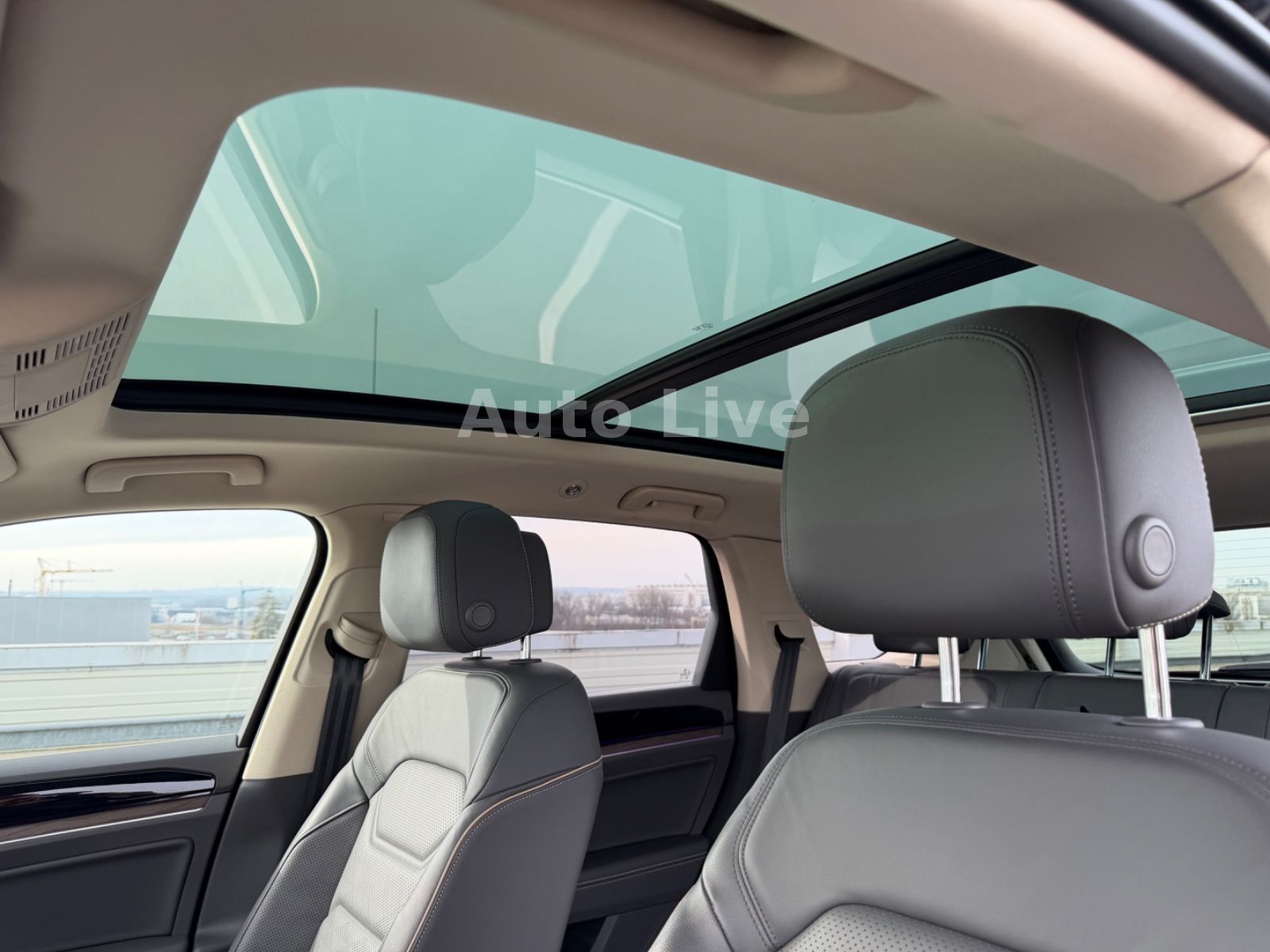 Volkswagen Touareg 3.0 TDI*Atmosphere*PAN*MATR*LUFT*360*VOL