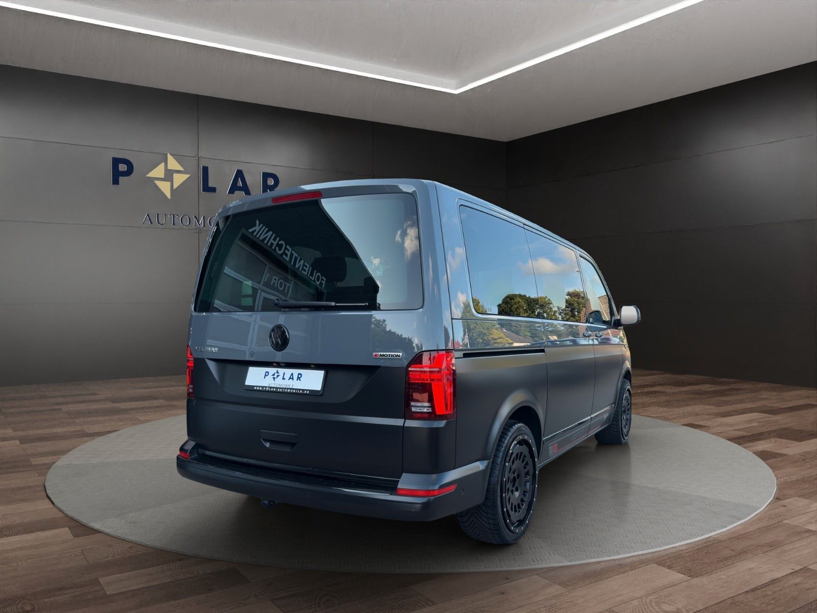 Volkswagen T6.1 Multivan - Samsaru's Car Outlet