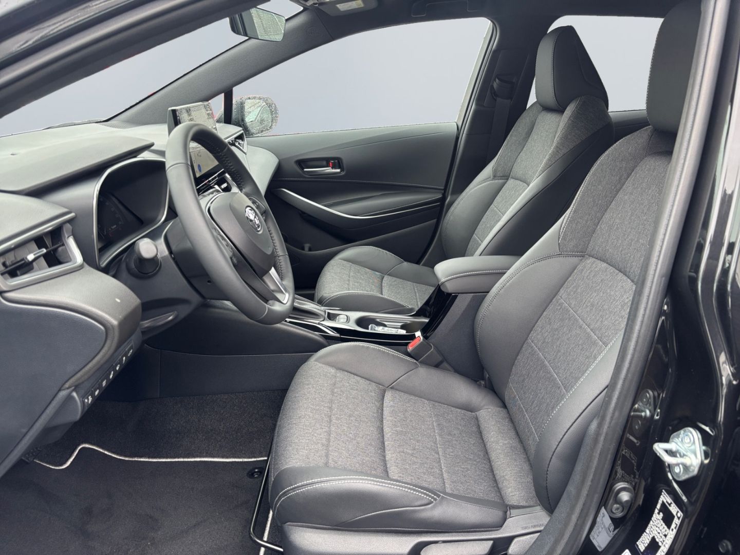 Toyota Corolla 1.8 Hybrid TS Teamp *LED*el Heck*CAM*AHK